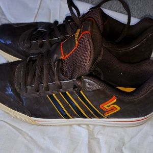 Adidas 2008 Low Top Basketball Sneakers Mens 10 1/2 Brown 901353 Three Stripes